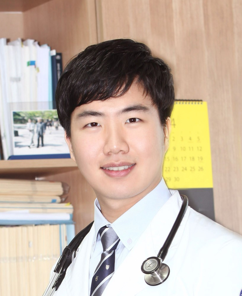 이승원 사진