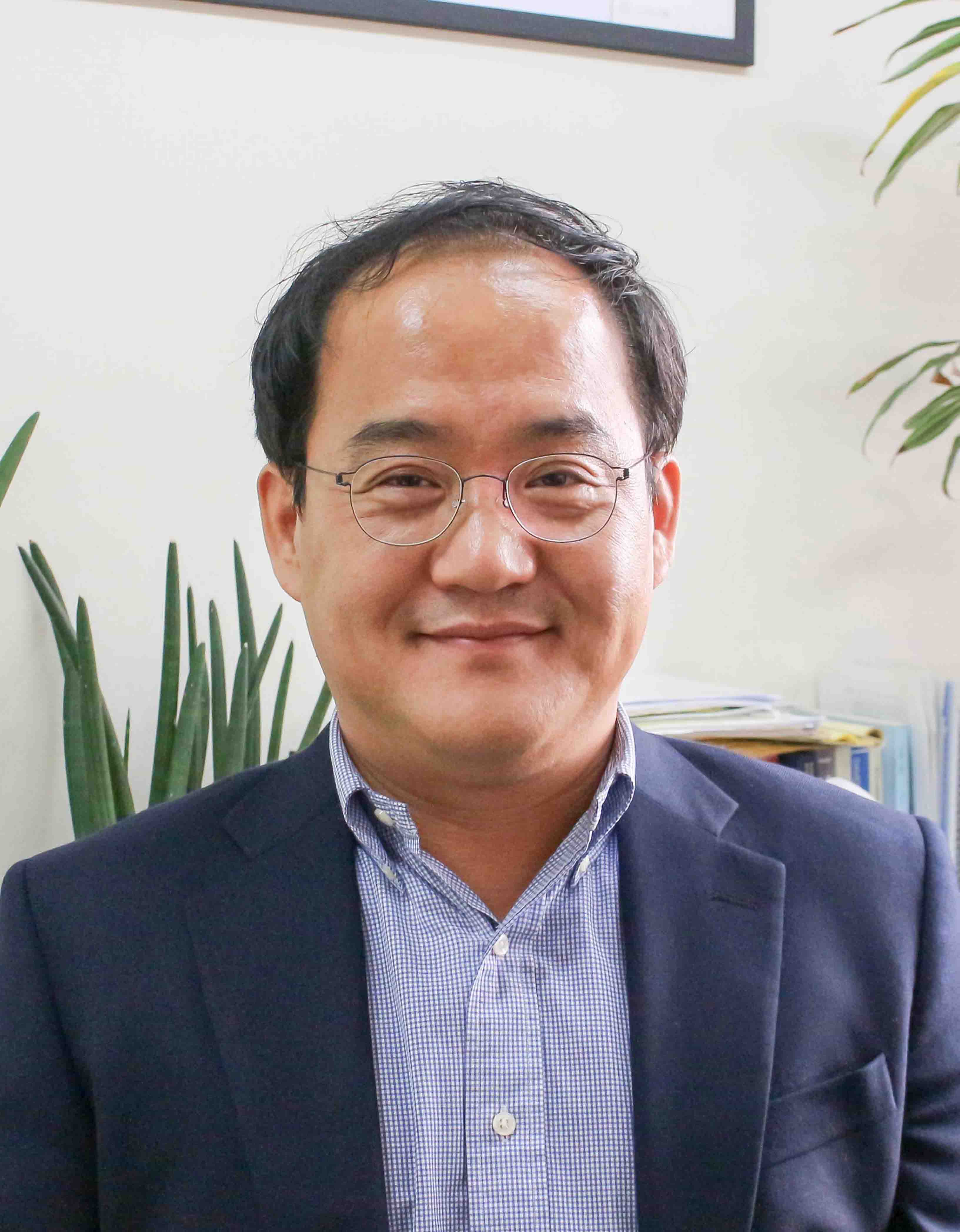 김창식 사진