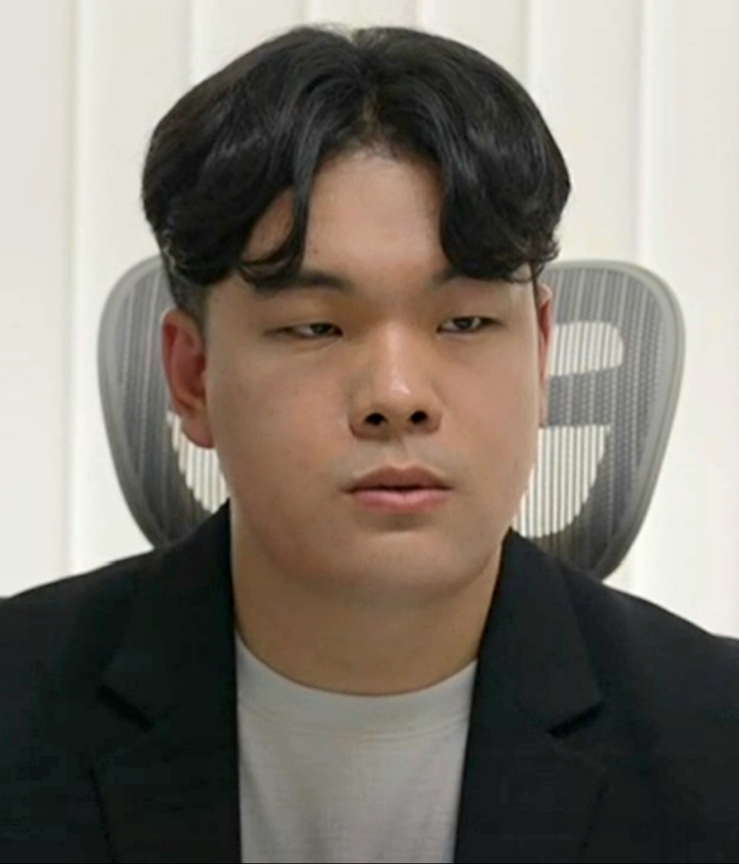 홍주화 사진