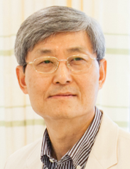 박근칠 사진