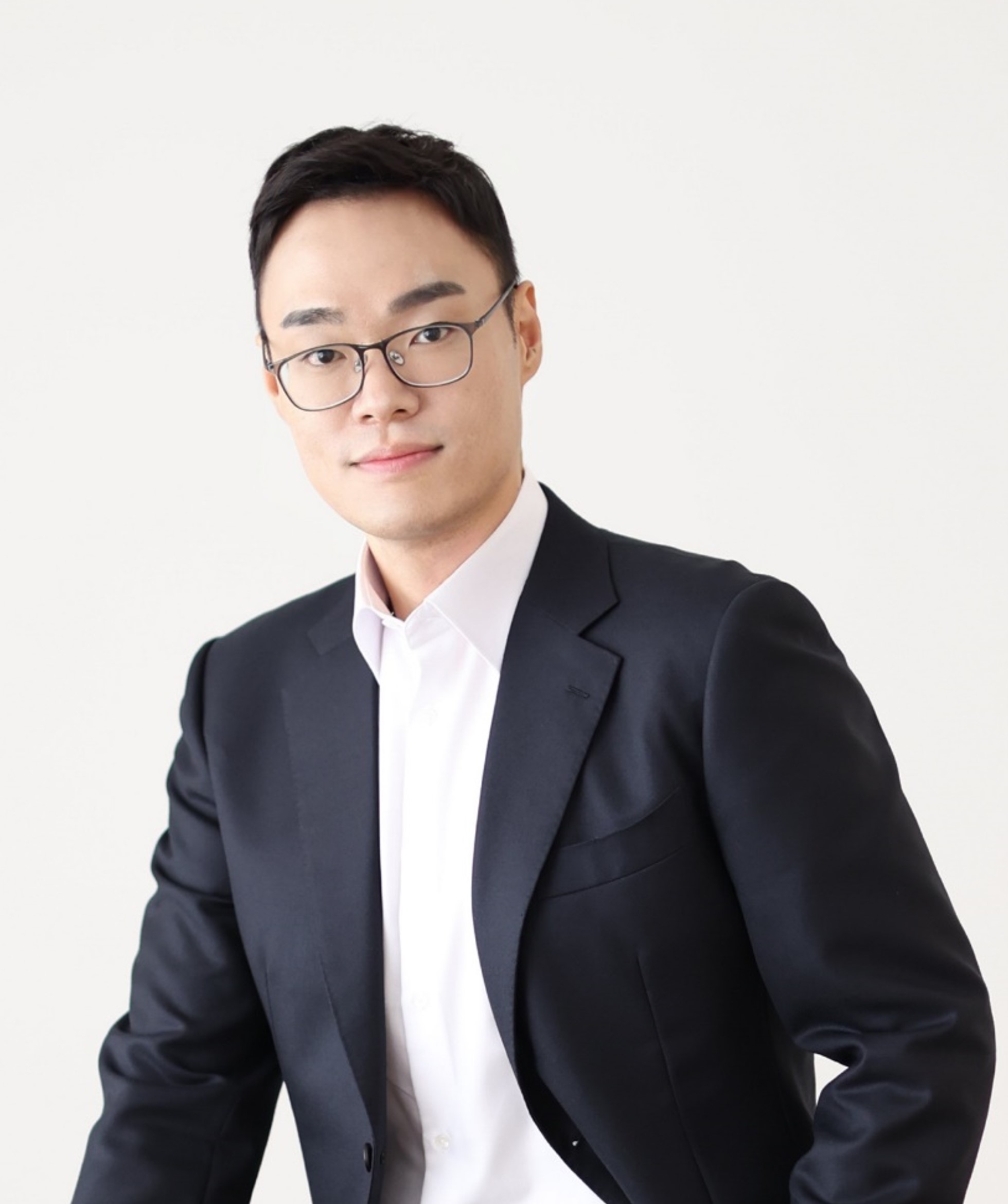 조새벽 사진