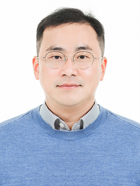 정지헌 사진
