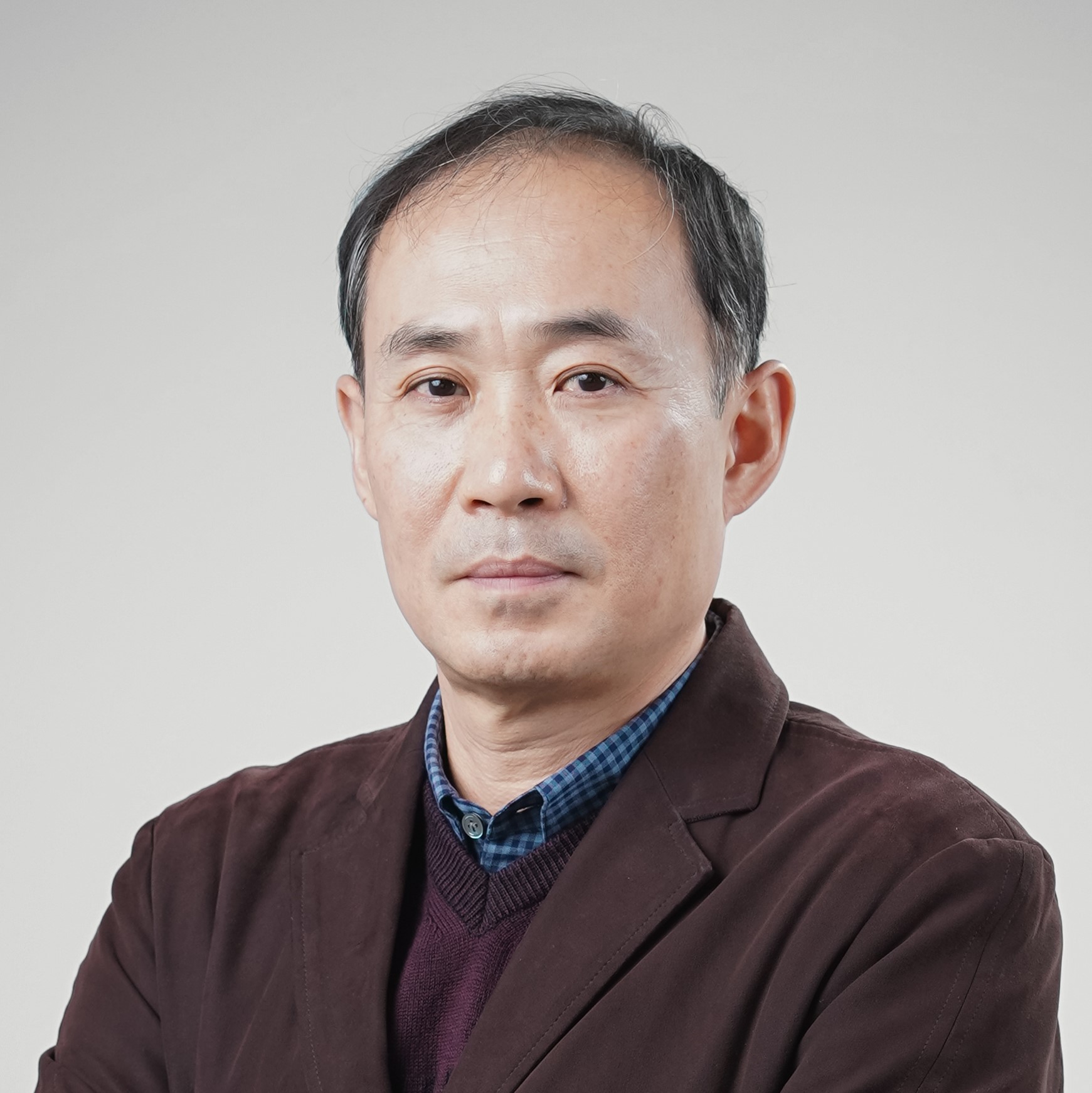 황인성 사진