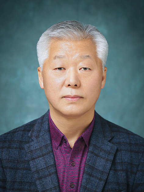 윤홍식 사진