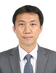 김영식 사진