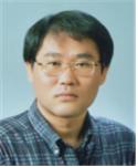공윤 사진