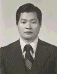 박윤우 사진