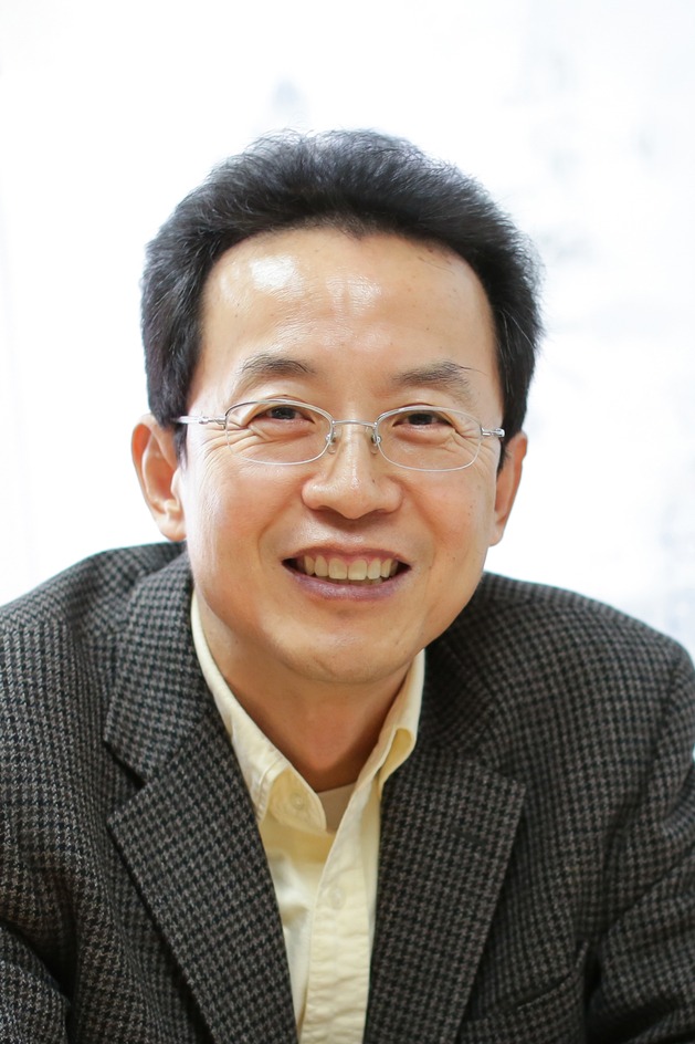 이재찬 사진