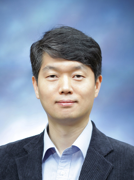 송장근 사진