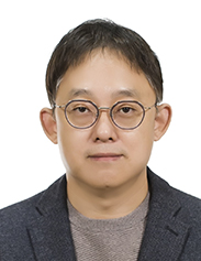 김경훈 사진