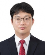 이상규 사진