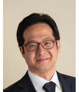 홍석준 사진