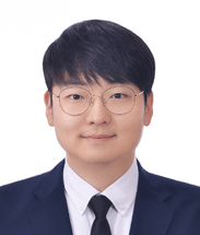 심규홍 사진