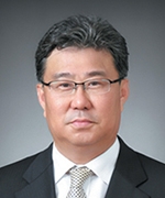 정영훈 사진