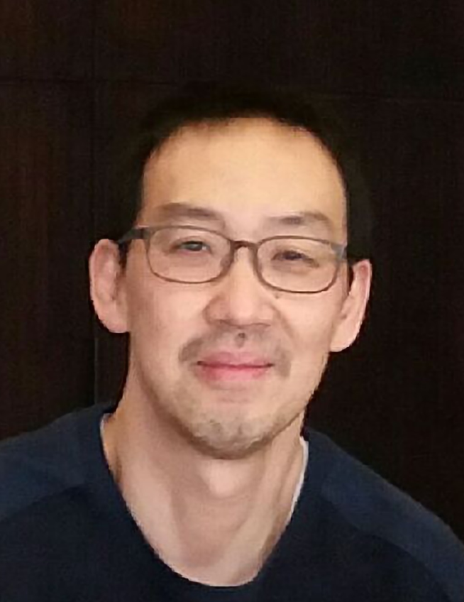 김유 사진