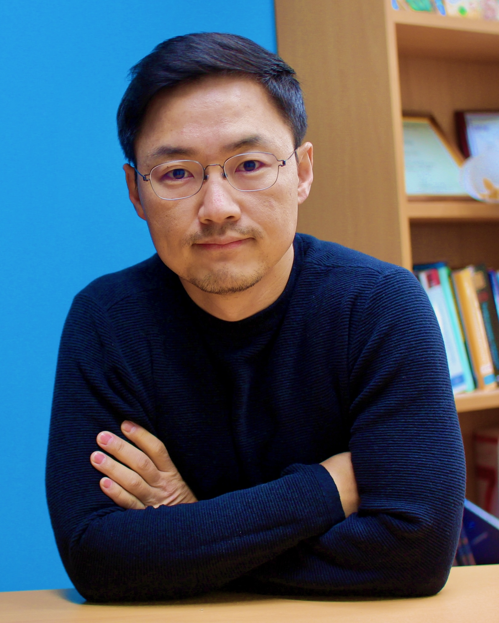 홍석인 사진